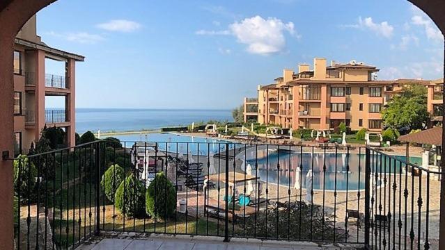 Kaliakria Infinity Pool Apartment Topola Buitenkant foto