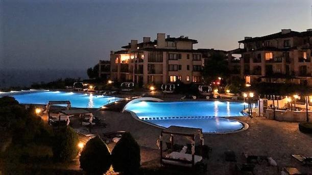 Kaliakria Infinity Pool Apartment Topola Buitenkant foto